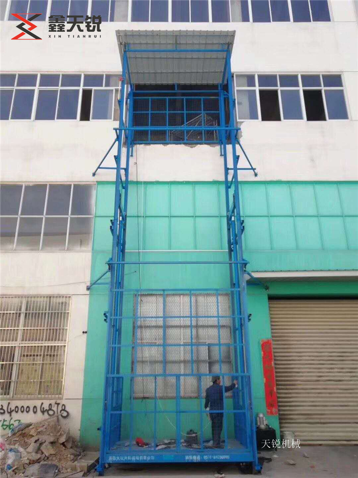 贺州室外导轨式升降机